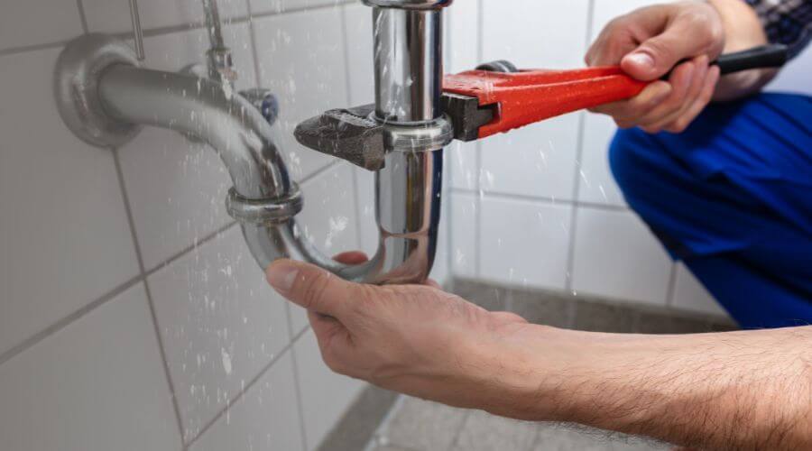 Local tankless water heater installation in Foss, OK